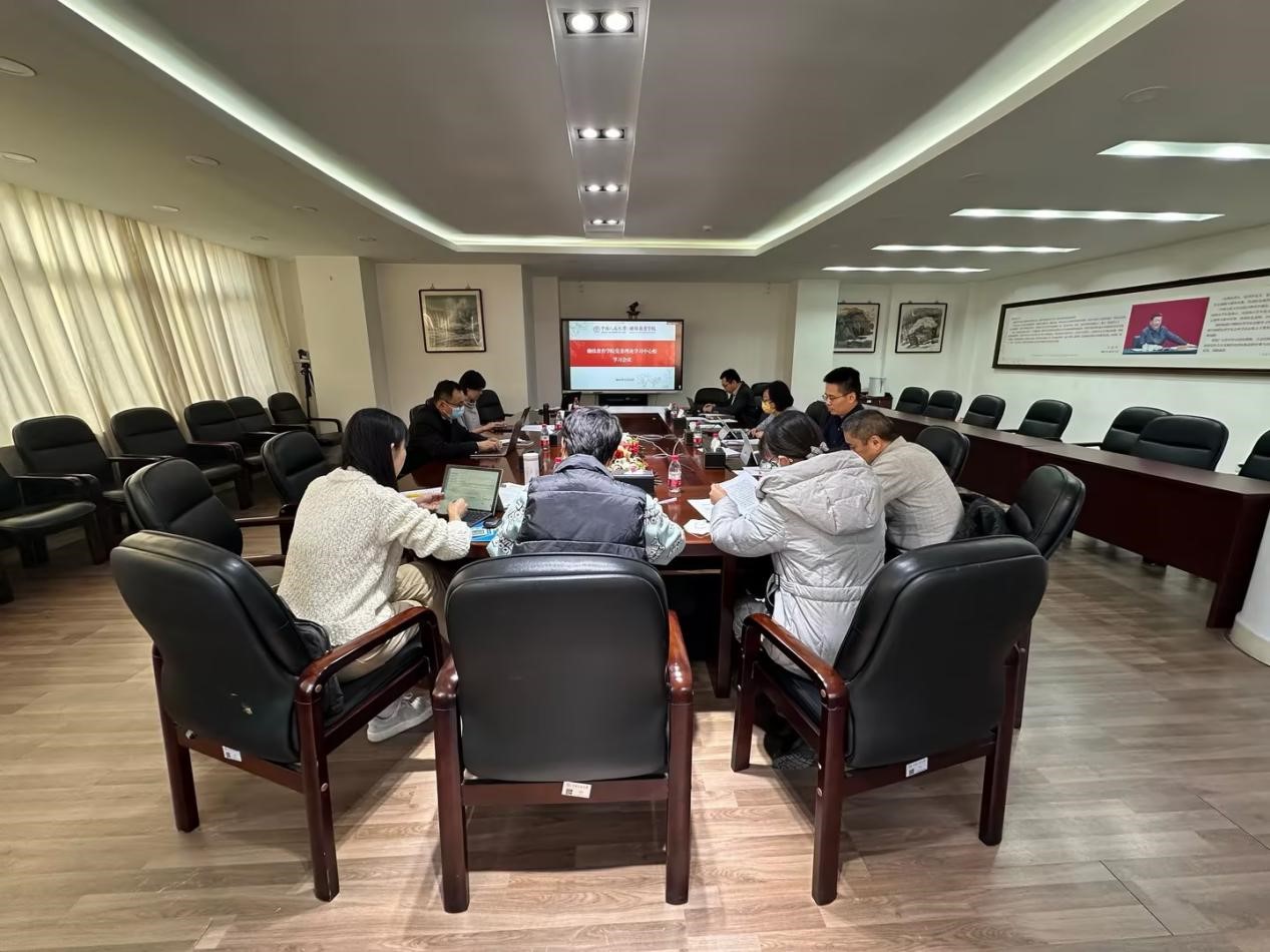 继续教育公司党委传达学习北京市委常委会关于高公司党的政治建设和思想政治工作部署 图片1.jpg